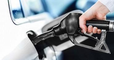 Motorin ve benzin fiyatlarında şok değişim yaşanabilir! 3 liraya kadar indirim bekleniyor! Uluslararası fiyatlarda güçlü dalgalanmalar var