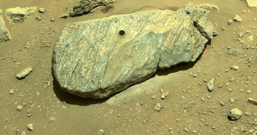 NASA Duyurdu: Mars'ta İlk Kaya Örneği Alındı!