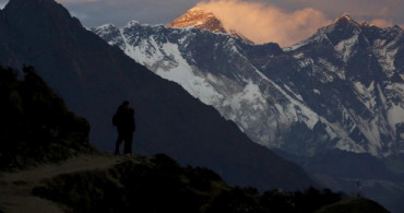 Nepal, Coronavirüs Sebebiyle Everest Dağı’nı Tırmanışa Kapattı