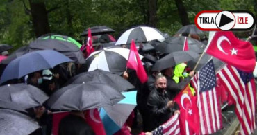 New York’ta Müslümanlar Macron'u Protesto Etti