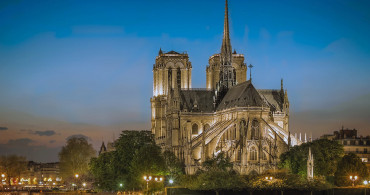 Notre Dame Katedrali Ne Zaman Yapıldı, Neden Yandı?