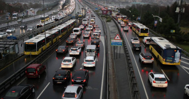 Okullarda ikinci dönem başladı: İstanbul’da trafik yoğunluğu arttı