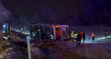Otobüs devrildi, felakete yol açtı: 6 ölü, onlarca yaralı