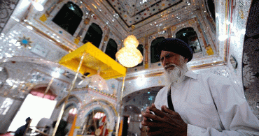 Pakistan'daki Cemaatsiz Sih Tapınakları Müslümanların Koruması Altında