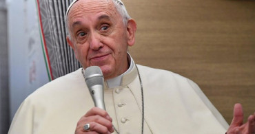 Papa Francis'in Cinsellik Sözleri Büyük Tepki Topladı!