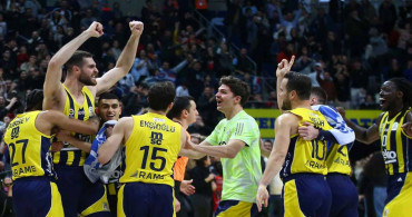 Papagiannis kendi sahasından basket attı: Fenerbahçe Beko maçı uzatmalarda kazandı