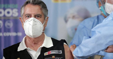 Peru Devlet Başkanı Koronavirüs Aşısı Vurdurdu