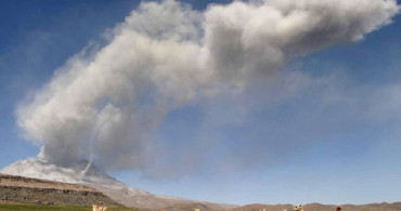Peru'da Ubinas Yanardağı'nda Patlama Meydana Geldi