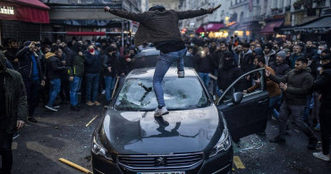 PKK yanlıları Paris’te terör estiriyor: Polis terör yanlılarına müdahale etti
