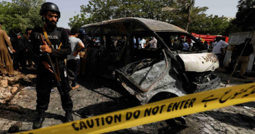 Polis aracına intihar saldırısı düzenlendi: Çok sayıda ölü var