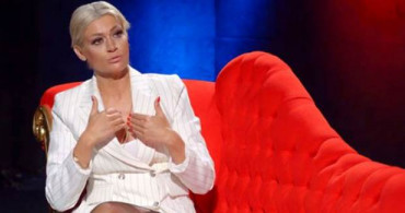 Popstar Mehtap Yılmaz, Başından Geçen Tacizi Yıllar Sonra İlk Kez Anlattı