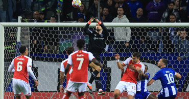 Porto'ya Galeno'dan hayat öpücüğü: Arsenal'i son dakikada mağlup etti