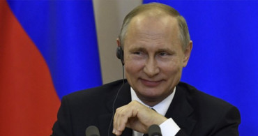 Putin Doğum Gününde Maaşına Zam Yaptı