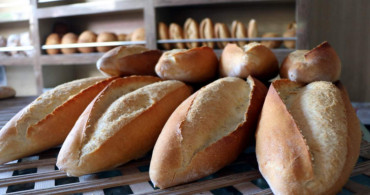 Resmi tarife çıkmadan satış başladı: İstanbul’da ekmek ve simide zam geldi