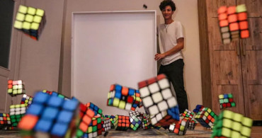 Rubik Küplerden Yaptığı Portrelerle 40 Bin TL Kazanıyor