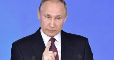 Rusya Devlet Başkanı Putin, Gürcistan'a Yönelik Uçuşları Kısıtlayan Kararnameyi İmzaladı