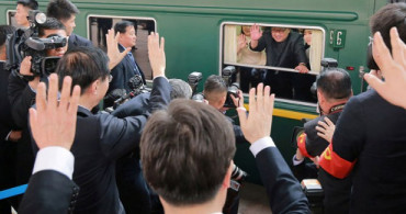 Rusya'dan Ülkesine Dönen Kuzey Kore Lideri Kim Gözyaşlarıyla Karşılandı