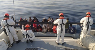 Sahil Güvenlik Komutanlığı İzmir’de 61 Düzensiz Göçmeni Kurtardı