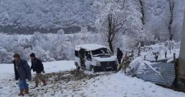 Samsun'da öğrencileri taşıyan okul servisi takla attı! Ölü ve yaralılar var