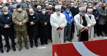 Şanlıurfa’da Meydana Gelen Patlamada Şehit Olan Murat Alyakut'un Cenaze Namazını Abisi Kıldırdı