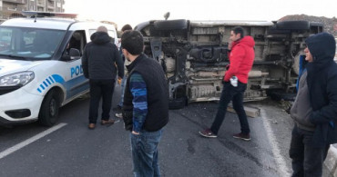 Şanlıurfa'da Trafik Kazası; 9 Kişi Yaralı