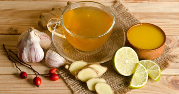 Sarımsak çayı faydaları nelerdir, nasıl yapılır? Kolesterolü düşüren sarımsak çayının faydaları
