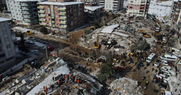 Şehir tamamen enkaz oldu: Felaketin boyutu dronla görüntülendi