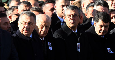 Şehit annesinden Özgür Özel'e tepki: Hangi yüzle buraya geliyor?