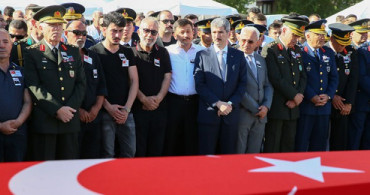 Şehit Teğmen İzmir'de Son Yolculuğuna Uğurlandı