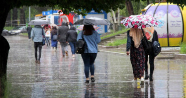 Şemsiyeleri açmaya hazırlanın: Meteoroloji’den sağanak yağış uyarısı