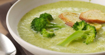 Sıcacık Brokoli Çorbası Tarifi