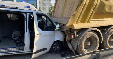 Şile yolunda kaza! İşçileri taşıyan minibüs hafriyat kamyonuna çarptı çok sayıda yaralı var