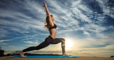 Şişkinliği Önlemek İçin 4 Yoga Hareketi