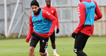 Sivasspor, Adana Demirspor Maçına Hazırlanıyor