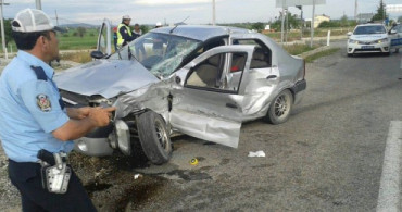 Sivas'ta Aynı Yerde İki Kaza! 1 Ölü ! Yaralı