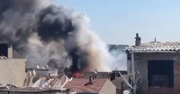 Son dakika: Bağcılar'da 5 katlı bir binanın çatısında yangın çıktı!