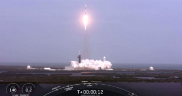 SpaceX, Dragon Testi İçin Roketini Fırlattı