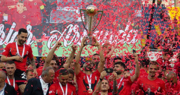 Spor Toto Süper Lig'e Çıkmayı Garantileyen Gençlerbirliği Kupasını Aldı