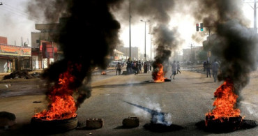 Sudan'da Ordunun Eylemcilere Müdahalesinde 35 Kişi Hayatını Kaybetti