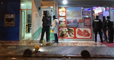 Sultanbeyli'de Özel Üç Bankaya Ait Bankamatikler Kundaklandı!