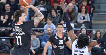 Tahincioğlu Basketbol Süper Ligi: Darüşşafaka Tekfen: 73-74 Beşiktaş Sompo Japan (Maç Sonucu)