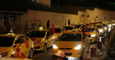 Taksicilerden Türk Askerine Destek
