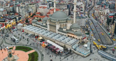 Taksim Camii Bugün İbadete Açılıyor