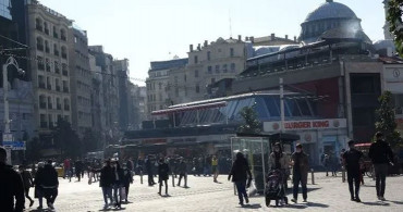 Taksim Meydanı'ndan Korkutan Görüntü