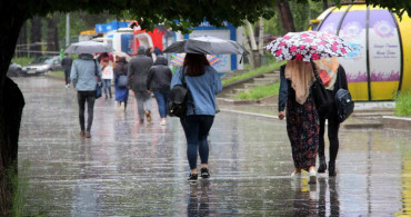 Tehlike büyümeden sonlanacak: Türkiye genelinde sağanak yağış görülecek