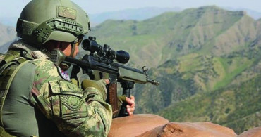Terör Örgütü YPG'nin Salıverdiği Yüzlerce DEAŞ'lı Türkiye İçin Tehlike Arz Ediyor