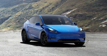 Tesla, Türkiye için kolları sıvadı: Model Y otomobilin fiyatı yarı yarıya indi