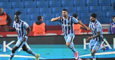 Trabzonspor nefes aldı: Hatayspor'u 2 golle geçti
