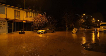 Trakya’da sağanak yağış: Cadde ve sokaklarda su birikintileri oluştu