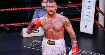 Türk boksör ringde hayatını kaybetti! Yapılan tüm müdahalelere rağmen yanıt vermedi